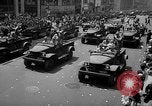 Standbild Krieg Parade New York City USA, 1942, aus Sekunde 39 historischem Filmmaterial Videoclip 65675053919