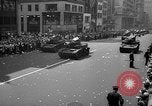 Standbild Krieg Parade New York City USA, 1942, aus Sekunde 50 historischem Filmmaterial Videoclip 65675053919