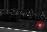 Standbild Krieg Parade New York City USA, 1942, aus Sekunde 62 historischem Filmmaterial Videoclip 65675053919