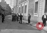 Immagine di Forze francesi Chartres Francia, 1944, secondo 48 filmato di repertorio 65675053924