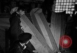 Image Gestapo chambres de torture Paris France, 1944, de la seconde 18 séquences d'archives historiques vidéo 65675053926