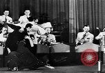 Immagine di I lavoratori stranieri Berlino Germania, 1943, secondo 6 filmato di repertorio 65675053930