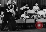 Immagine di I lavoratori stranieri Berlino Germania, 1943, secondo 30 filmato di repertorio 65675053930