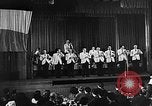 Immagine di I lavoratori stranieri Berlino Germania, 1943, secondo 51 filmato di repertorio 65675053930
