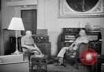 Immagine di Beynet generale Levant membri, 1945, secondo 3 filmato di repertorio 65675053942
