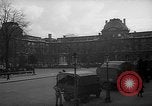 Immagine di Dipinti restituiti al museo del Louvre dopo la seconda guerra mondiale Parigi Francia, 1946, secondo 23 filmato di repertorio 65675053943