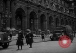 Immagine di Dipinti restituiti al museo del Louvre dopo la seconda guerra mondiale Parigi Francia, 1946, secondo 33 filmato di repertorio 65675053943