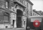 Image morgue municipale Paris France, 1946, de la seconde 4 séquences d'archives historiques vidéo 65675053944