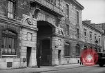 Image morgue municipale Paris France, 1946, de la seconde 18 séquences d'archives historiques vidéo 65675053944