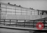 Immagine di Melun prigione Francia, 1946, secondo 11 filmato di repertorio 65675053945