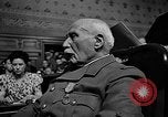 Image Philippe PETAIN Paris France, 1946, de la seconde 23 séquences d'archives historiques vidéo 65675053950