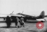 Image de Havilland DH 98 bombardiers Mosquito Canada, 1942, de la seconde 11 séquences d'archives historiques vidéo 65675053953
