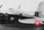 Image de Havilland DH 98 bombardiers Mosquito Canada, 1942, de la seconde 14 séquences d'archives historiques vidéo 65675053953