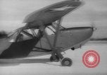 Image de Havilland DH 98 bombardiers Mosquito Canada, 1942, de la seconde 60 séquences d'archives historiques vidéo 65675053953