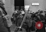 Standbild NS-Gefangenen Kanada, 1941, aus Sekunde 11 historischem Filmmaterial Videoclip 65675053961