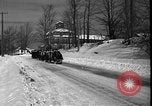 Standbild racing Sled Bridgeton Maine USA, 1941, aus Sekunde 12 historischem Filmmaterial Videoclip 65675053965