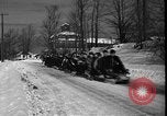 Standbild racing Sled Bridgeton Maine USA, 1941, aus Sekunde 14 historischem Filmmaterial Videoclip 65675053965
