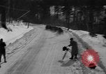 Standbild racing Sled Bridgeton Maine USA, 1941, aus Sekunde 34 historischem Filmmaterial Videoclip 65675053965