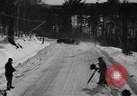 Standbild racing Sled Bridgeton Maine USA, 1941, aus Sekunde 35 historischem Filmmaterial Videoclip 65675053965