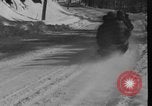 Standbild racing Sled Bridgeton Maine USA, 1941, aus Sekunde 40 historischem Filmmaterial Videoclip 65675053965