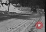 Standbild racing Sled Bridgeton Maine USA, 1941, aus Sekunde 41 historischem Filmmaterial Videoclip 65675053965