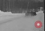 Standbild racing Sled Bridgeton Maine USA, 1941, aus Sekunde 46 historischem Filmmaterial Videoclip 65675053965