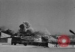 Immagine di Axis Aircraft bomba Malta Malta, 1941, secondo 28 filmato di repertorio 65675053967