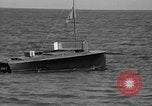 Image bateau radio-commandé Fort Story Virginia USA, 1941, de la seconde 18 séquences d'archives historiques vidéo 65675053971