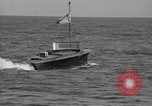 Image bateau radio-commandé Fort Story Virginia USA, 1941, de la seconde 23 séquences d'archives historiques vidéo 65675053971