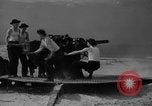 Image bateau radio-commandé Fort Story Virginia USA, 1941, de la seconde 26 séquences d'archives historiques vidéo 65675053971