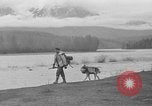 Image Planification de la route de l'Alaska Hazelton Canada, 1941, de la seconde 55 séquences d'archives historiques vidéo 65675053972