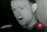 Immagine di Funerale militare per il pilota tedesco di ACE Helmut Quaresima Germania, 1944, secondo 41 filmato di repertorio 65675053982
