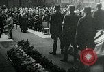 Immagine di Funerale militare per il pilota tedesco di ACE Helmut Quaresima Germania, 1944, secondo 62 filmato di repertorio 65675053982
