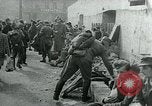 Immagine di Le truppe tedesche la mobilitazione per passare a fronte di guerra Germania, 1944, secondo 13 filmato di repertorio 65675053985