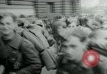 Immagine di Le truppe tedesche la mobilitazione per passare a fronte di guerra Germania, 1944, secondo 32 filmato di repertorio 65675053985