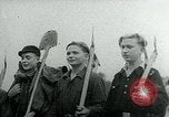 Standbild Hitler Jugend Deutschland, 1944, aus Sekunde 16 historischem Filmmaterial Videoclip 65675053987