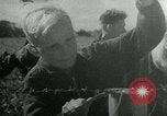 Standbild Hitler Jugend Deutschland, 1944, aus Sekunde 33 historischem Filmmaterial Videoclip 65675053987