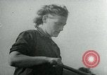 Standbild Hitler Jugend Deutschland, 1944, aus Sekunde 43 historischem Filmmaterial Videoclip 65675053987