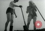 Standbild Hitler Jugend Deutschland, 1944, aus Sekunde 51 historischem Filmmaterial Videoclip 65675053987