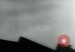 Standbild deutsche Flugzeuge London England Vereinigtes Königreich, 1944, aus Sekunde 30 historischem Filmmaterial Videoclip 65675053988