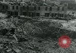 Standbild deutsche Flugzeuge London England Vereinigtes Königreich, 1944, aus Sekunde 48 historischem Filmmaterial Videoclip 65675053988