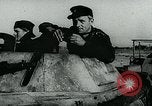 Immagine di Aerei tedeschi bomba posizioni sovietica Fronte orientale teatro europeo, 1944, secondo 4 filmato di repertorio 65675054006