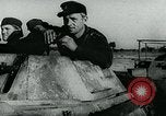 Immagine di Aerei tedeschi bomba posizioni sovietica Fronte orientale teatro europeo, 1944, secondo 5 filmato di repertorio 65675054006