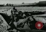 Immagine di Aerei tedeschi bomba posizioni sovietica Fronte orientale teatro europeo, 1944, secondo 9 filmato di repertorio 65675054006