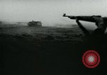 Immagine di Aerei tedeschi bomba posizioni sovietica Fronte orientale teatro europeo, 1944, secondo 62 filmato di repertorio 65675054006