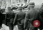 Standbild Beerdigung des deutschen Generalmajors Adelbert Schulz Deutschland, 1944, aus Sekunde 13 historischem Filmmaterial Videoclip 65675054009