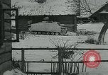 Standbild Deutsche Truppen kämpfen Sowjets in Russland im Winter Russland, 1942, aus Sekunde 4 historischem Filmmaterial Videoclip 65675054011