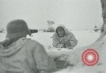 Standbild Deutsche Truppen kämpfen Sowjets in Russland im Winter Russland, 1942, aus Sekunde 13 historischem Filmmaterial Videoclip 65675054011