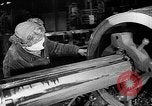 Standbild Lokomotivfabrik Russland Sowjetunion, 1947, aus Sekunde 14 historischem Filmmaterial Videoclip 65675054017