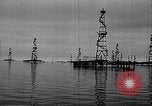 Standbild Ölindustrie Baku Aserbaidschan, 1947, aus Sekunde 9 historischem Filmmaterial Videoclip 65675054018